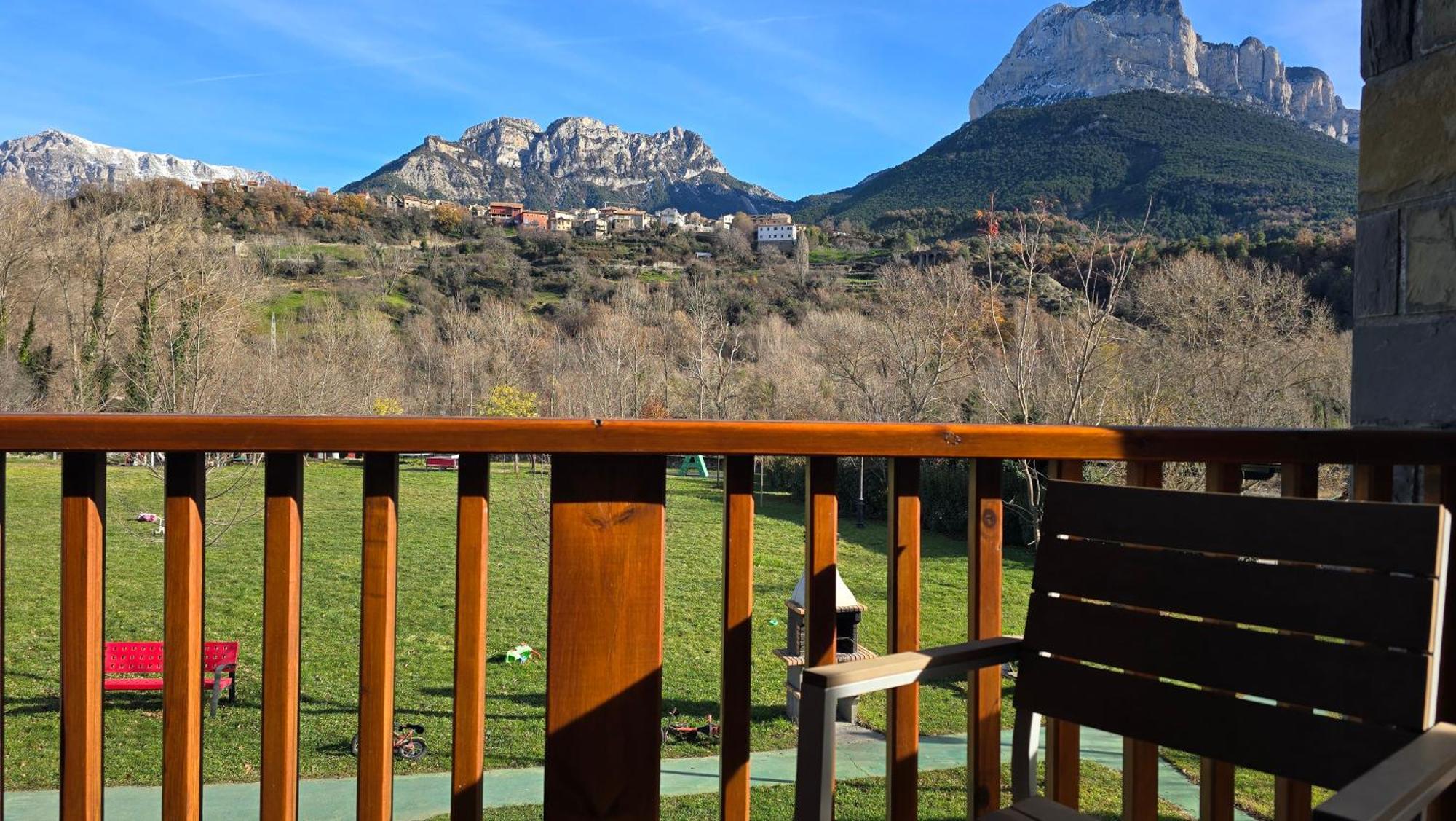 Casas La Ribera Ordesa Pension Escalona Buitenkant foto