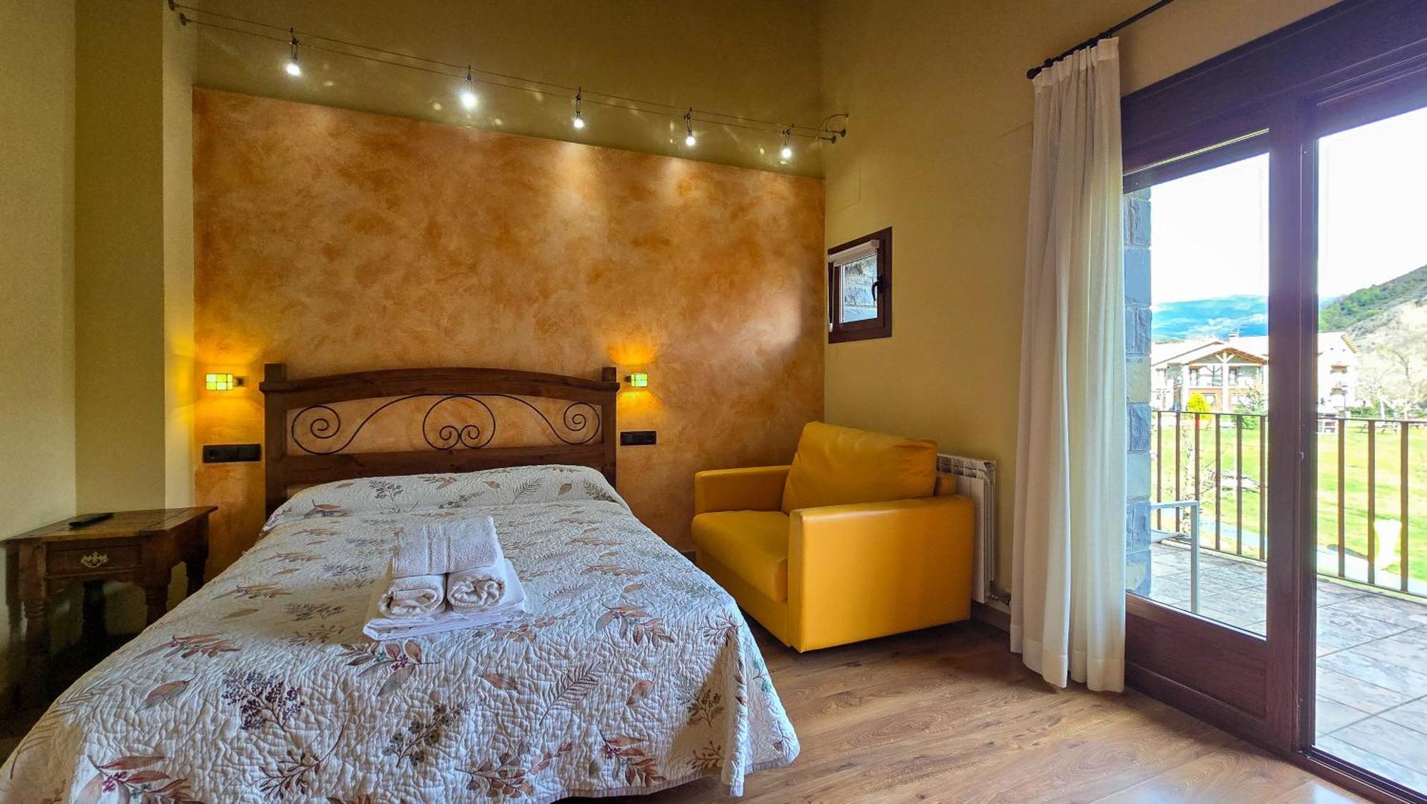 Casas La Ribera Ordesa Pension Escalona Buitenkant foto
